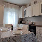 Apartment Sweet - Centre Peschiera del Garda